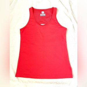 Columbia women’s omni-freeze tank top